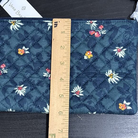 NWT Vera Bradley Cotton RFID Convertible Wristlet Fresh-Cut Floral Green Blue - Picture 8 of 9